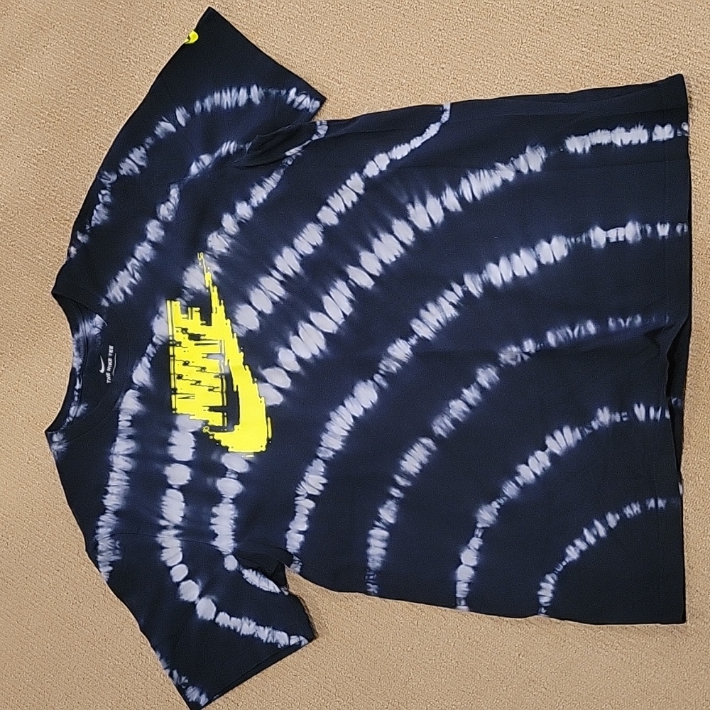 Nike XL